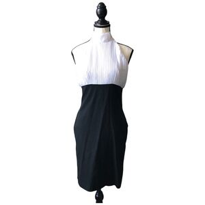 🛎️Elegant Black and White Halter Dress🛎️